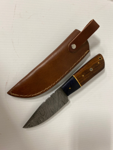 Demascus Knife with Sheath