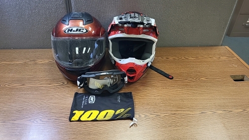 (2) Helmets with (1) Pair Goggles