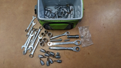 Socket Set w/Wrenches