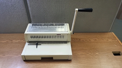 TCC 210 PB Comb Binding Punch with Plastic Comb Spreader