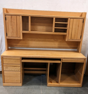 72" Desk w/Hutch