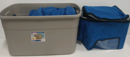 (4) Sterno Blue 15”x15” x14” Insulated Milk Crate/Food Delivery Bags (1) Sterilite 30-Gallon Tote