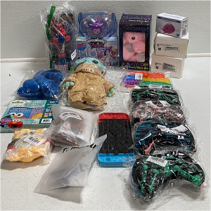 (1) 2-pcs Spider-Man Character Fan (1) Hatchimals Pixie Riders (1) Starry Starry Nite Night Light (2) 2-pcs Stress Pop Ball (6) Pop It Fidget Toys (1) Water Beads (1) Sesame Street Flash Card Set and More