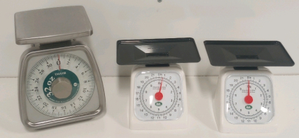 (1) Taylor 32 Oz Food Scale (2) Lem Brand 22lb Food Scales