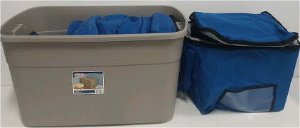 (4) Sterno Blue 15”x15” x14” Insulated Milk Crate/Food Delivery Bags (1) Sterilite 30-Gallon Tote