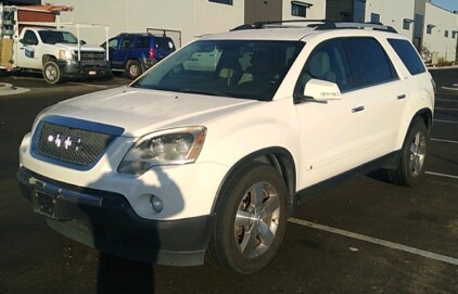 2010 GMC Acadia - AWD!