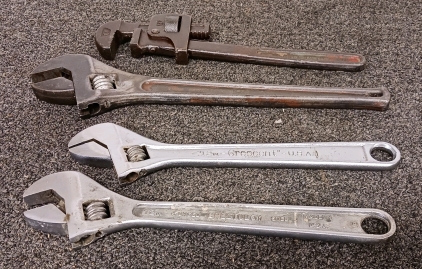 Lot of (4) Crescent Wrenches