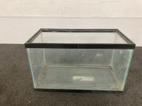 Glass aquarium