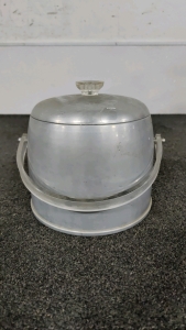 Vintage Ice bucket