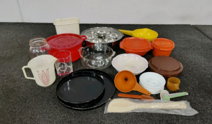 Assorted Kitchenware