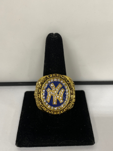 1998 New York Yankees World Series Championship Replica Ring Size 10-11