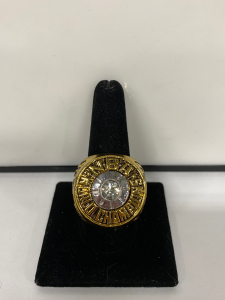 1976 NBA Boston Celtics Championship Replica Ring Size 10-11