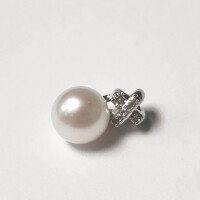 Silver Fresh Water Pearl And Cz Pendant