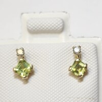 10K Peridot(0.4ct) Diamond(0.06ct) Earrings