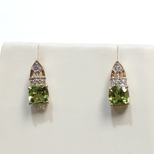 10K Peridot(1ct) Diamond(0.04ct) Earrings
