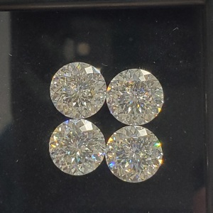 Moissanite (Test Like Diamonds, Looks Better)(10ct)