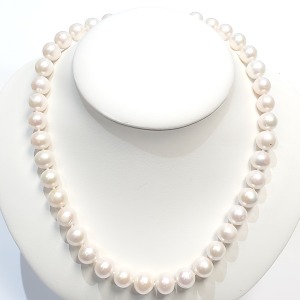 $1125 Silver Fresh Water Pearl Necklace