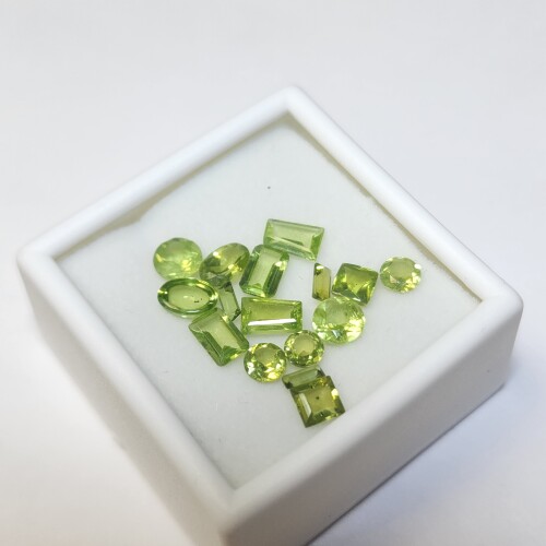 Genuine Mix Shape Peidot(5 TO 6ct)