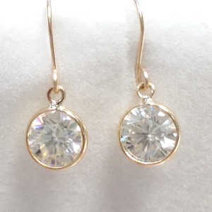 $1130 10K Moissanite(1.9ct) Earrings