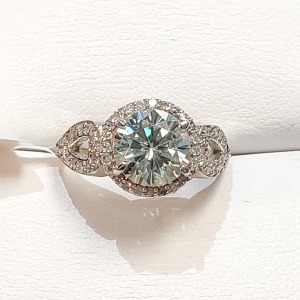 $3100 14K Moissanite (Test Like Diamond, Looks Better)(1.85ct) 56 Side Diamonds(0.6ct) Ring