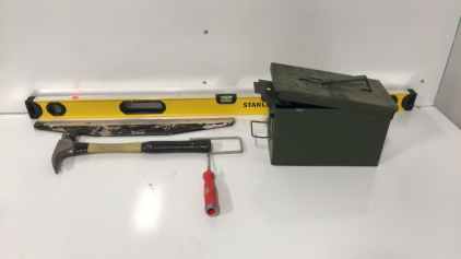 Stanley Leavl-Hammer-Utility Bin-Painting Tools