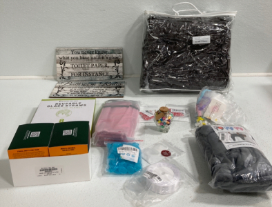 Dog Hammack, Tea , Glass Straws, Bathroom Wall Decor, Fleece Blanket and More
