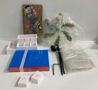 Garden Decor, Toothbrush Holder, Chocolate Pretzels, (2) Miracases