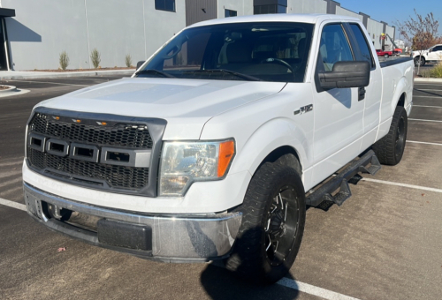 2009 Ford F-150 - Clean!