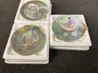 Collectible plates