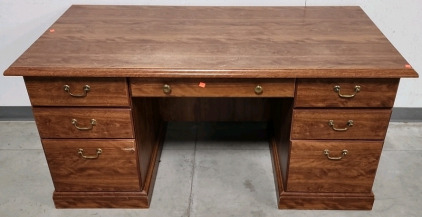 Traditional Wood Office Desk