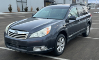 2011 Subaru Outback - AWD!