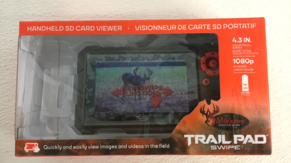Hand Held SD Card Viewer