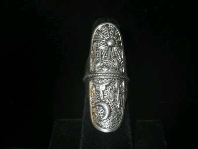 Silver Tone Fashion Ring Size 6.5