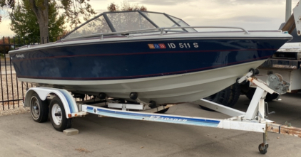 1985 Beachcraft Boat