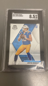 Graded 2020 Panini Mosaic Justin Herbert Card
