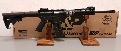 Smith & Wesson M&P15-22 .22LR Semi-Auto Rifle --LAW9168