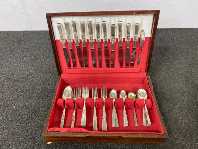 Flatware Set in Case