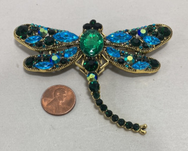Beautiful Blues & Black Large Dragonfly Broach Pin 3.75&rdquo; x 3.00&rdquo;