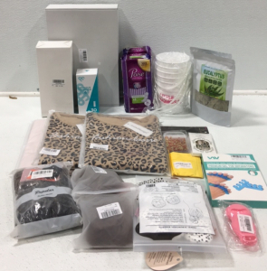 (1) Womens Kentucky Derby Hat (1) Hair Spraying Bottles (2) Towel Scrunchies (1) Shampoo Brush (1) Ponytail Hair Piece (2) Curly Hairpiece Clip (1) Premium Gel Toe Separators (1) False Nail Set (1) Bobby-pins (1) Poise Liners (1) Mimosa Buckets (2) Eucaly
