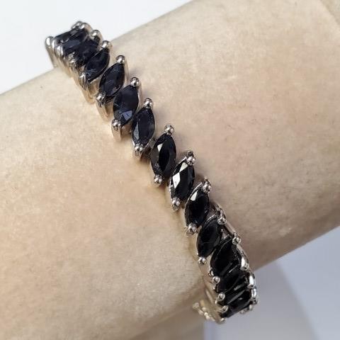 $1505 Silver Sapphire(14ct) Bracelet