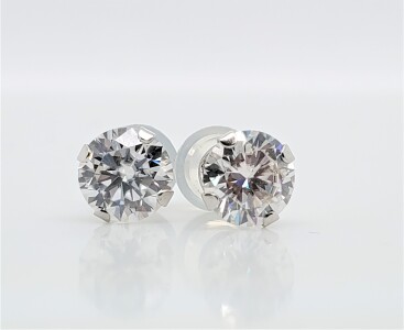 $1165 10K White Moissanite (1.65ct) Earrings