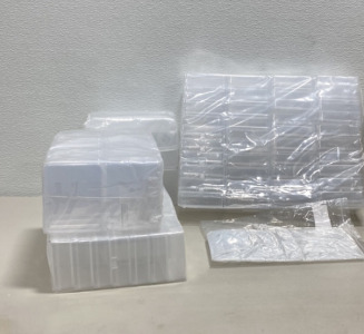 (1) Quele Brand Large Pack of Plastic Silicone Holders, (2) Quele Packs of Small Plastic Silicone Holders, and more!