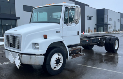 2003 Freightliner FL70 - Local Fleet Vehicle - Clean!