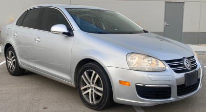 2006 Volkswagen Jetta - Good Condition - Clean!