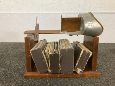 Vintage 1901 Stereoscope With Photos