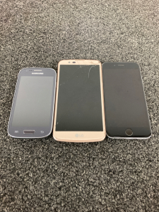 (3) Smart Phones (Works)