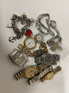 Assorted watches please inspect