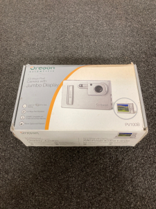 Oregon Scientific 3.0 Mega Pixel Camera with Jumbo Display