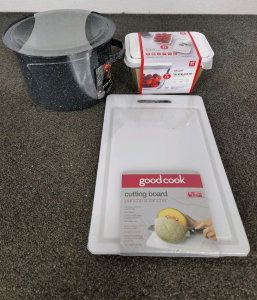 Assorted Kitchen Goods