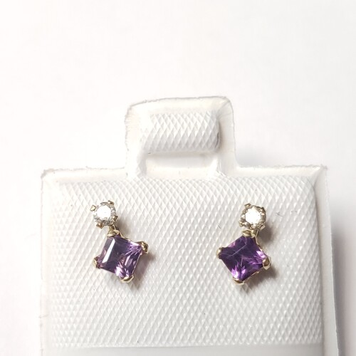 $400 10K Amethyst(0.4ct) Diamond(0.06ct) Earrings